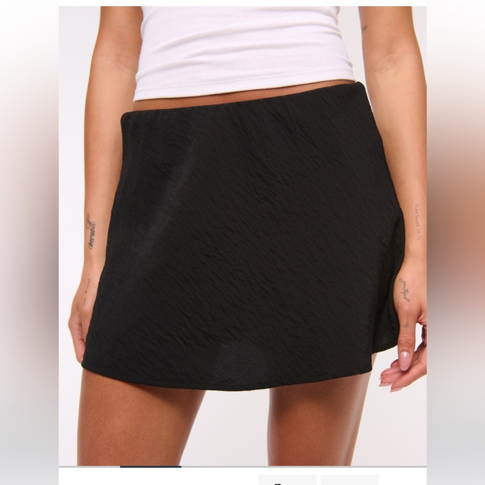 Abercrombie The A&F Sienna Mini Skort NWT